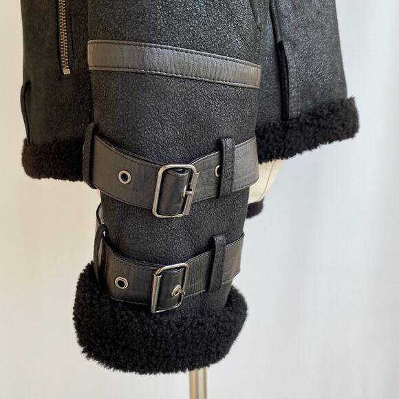 Harlin Genuine Shearling Sheepskin Motorcycle Leather Coat Wrist Buckles size 4 - Picture 9 of 12